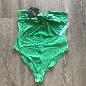 2/$15 Forever 21 Twist-Front Sweetheart Bodysuit